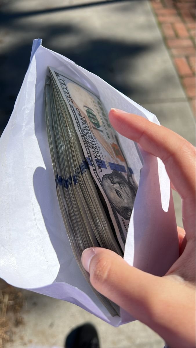 Best Ways to Send Money Home from the USA